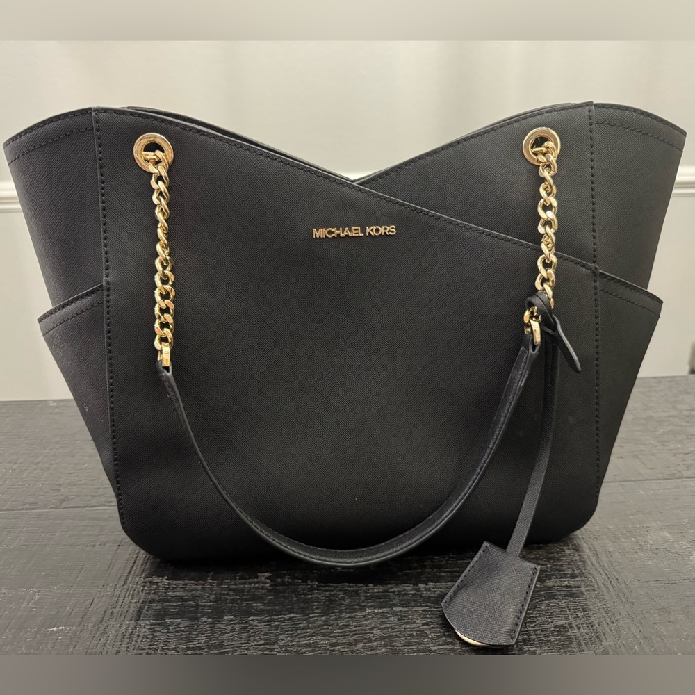 Michael Kors Jet Set Large Saffiano Leather Shoulder Bag